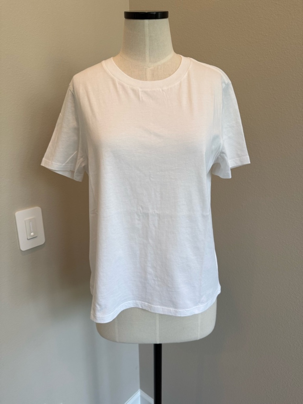 NWT Organic Basics White Short Sleeve Crew Tee